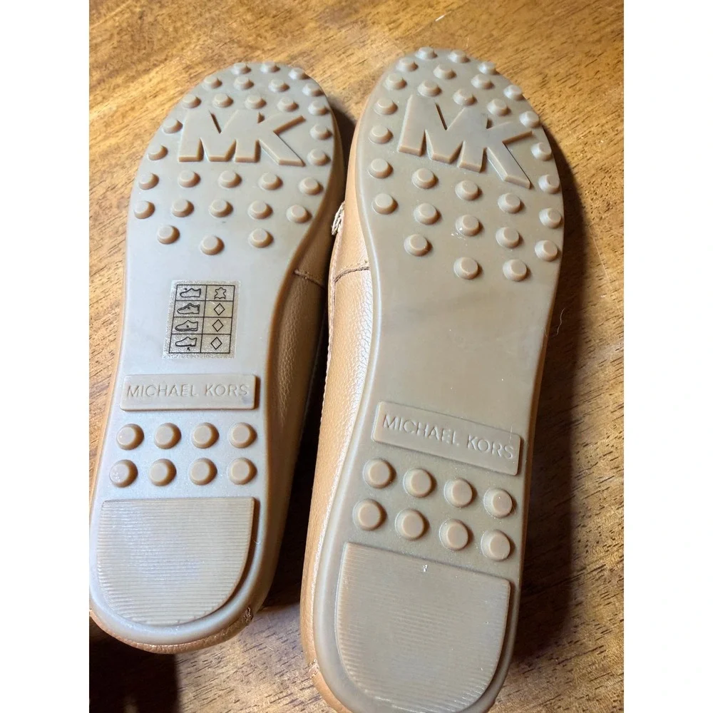 Michael Kors Lillie Moccasin Women 7.5 Tan Excellent Pebbled Leather Flats MG19F